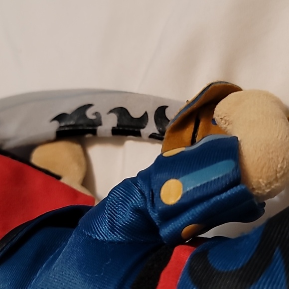 Disney Store Jake And The Neverland Pirates Captain Jake Stuffed Plush - Picture 9 of 9
